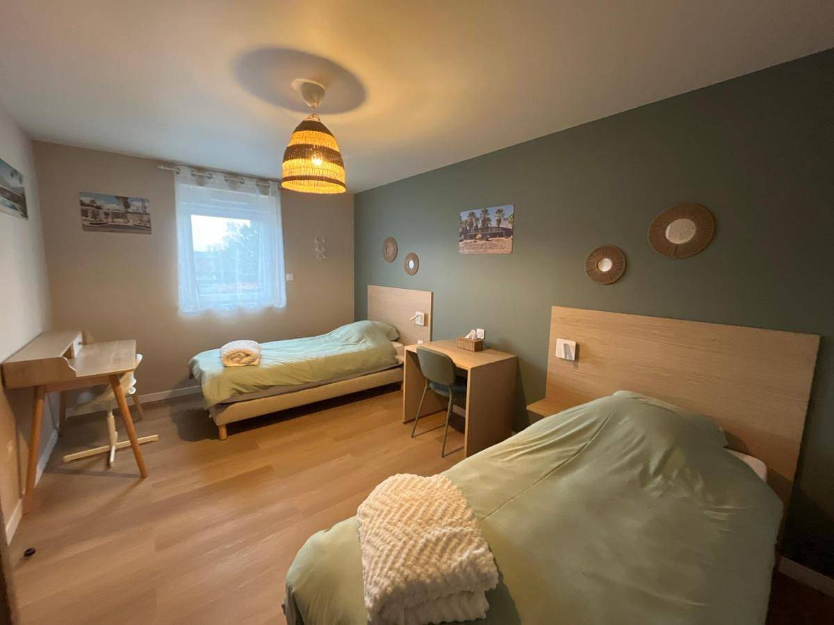 Appartement entier, Two-Bedroom Apartment in Neuf-Mesnil, Avesnes-sur-Helpe