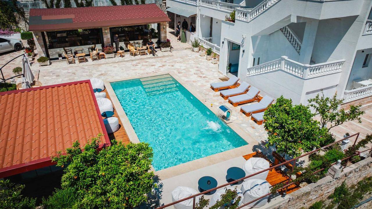Villa Josana in Saranda, Vlorë