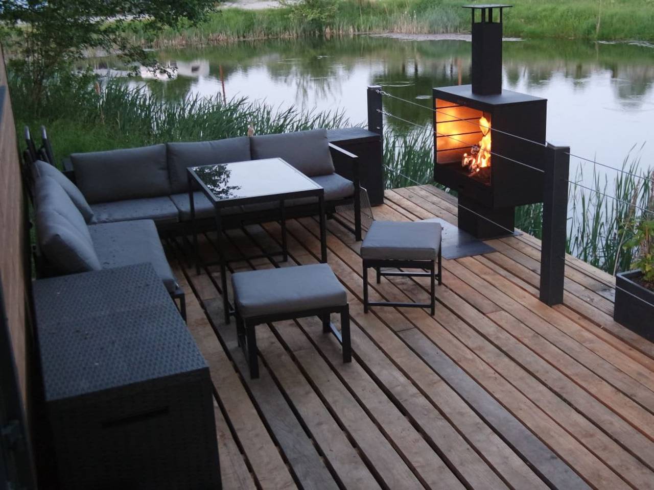 Ganze Wohnung, Tiny House in ruhiger Alleinlage am Naturteich in Großharthau, Oberlausitz-Niederschlesien