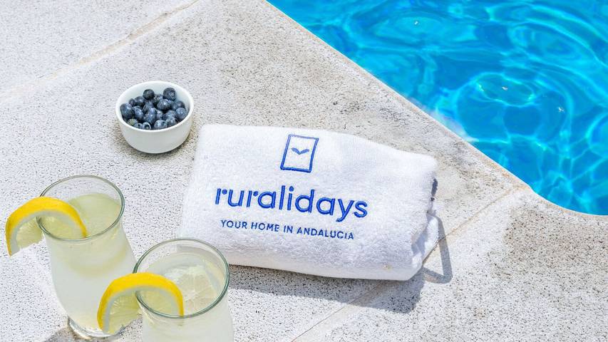 Villa pour 6 personnes, avec piscine et balcon/terrasse à Nerja - 3