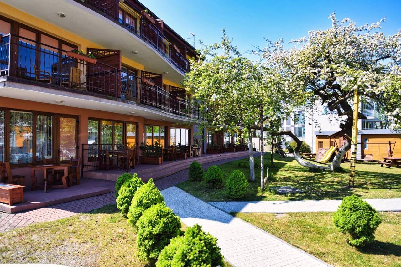 Resort für 3 Personen mit Garten in Rewal, Powiat gryficki