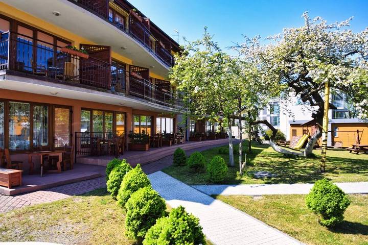 Bungalow dla 3 osób, z Balkon i Taras oraz Ogród w Rewal