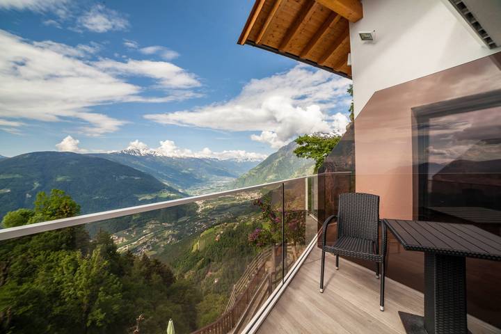 Ferienwohnung für 4 Personen, mit Balkon im Dorf Tirol