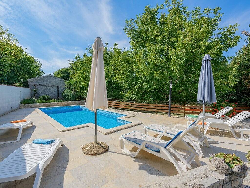 Maison de vacances à Barban avec piscine in Barban, Côte Sud d'Istrie