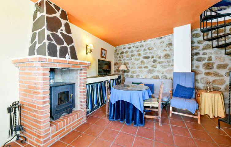Charmant appartement avec jardin, Wi-Fi et barbecue, à 1 km du centre d'Alcútar in Bérchules, Cordillera Penibética