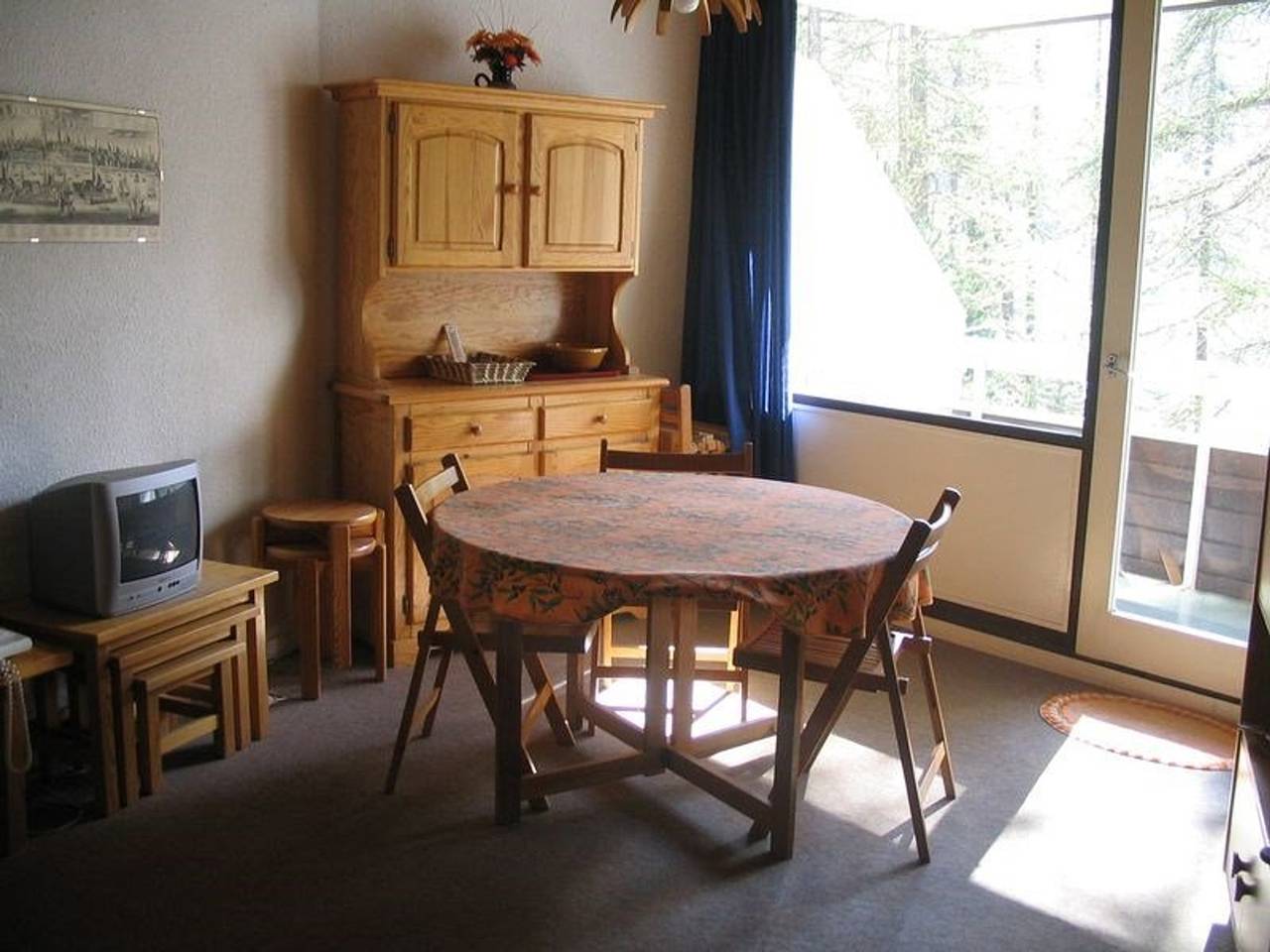 Apartamento entero, Estudio con Balcón para 4 personas, cerca de pistas y comercios en Vars Les Claux in Vars, Briançon region