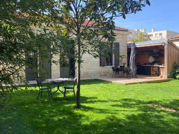 Villa pour 6 personnes, avec piscine et jardin, animaux acceptés à Bordeaux