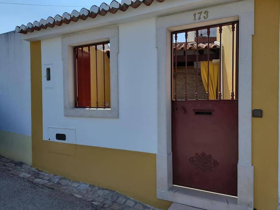 Apartamento inteiro, One-Bedroom Apartment in Tomar, Sicó/Alvaiazere