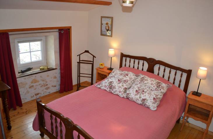 Gîte pour 4 personnes, avec terrasse et jardin, animaux acceptés à Rochefort - 4