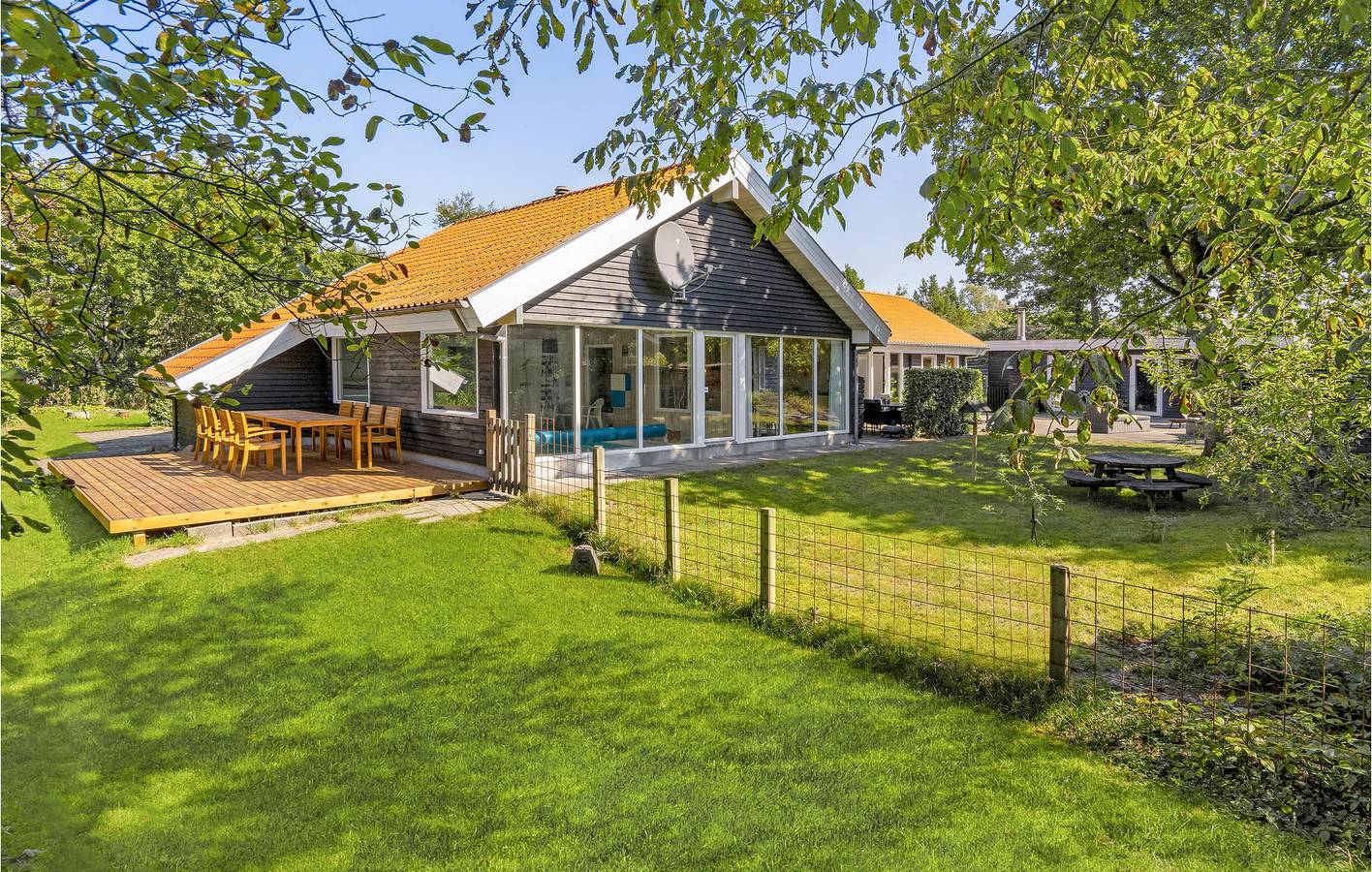 Feriehus for 10 personer med pool in Hou, Aalborg Kommune