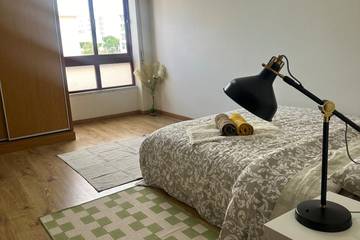 Cottage pour 6 personnes, avec balcon, adapté aux familles dans Barreiro