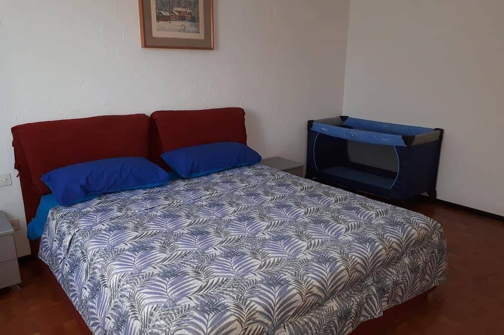 Apartamento entero, Apartamento de 5 habitaciones Mendrisio in Mendrisio, Cantón del Tesino