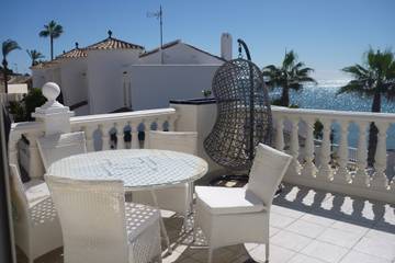 Apartamento De Férias para 4 Pessoas em Urbanizacion Moana, Mijas, Foto 2