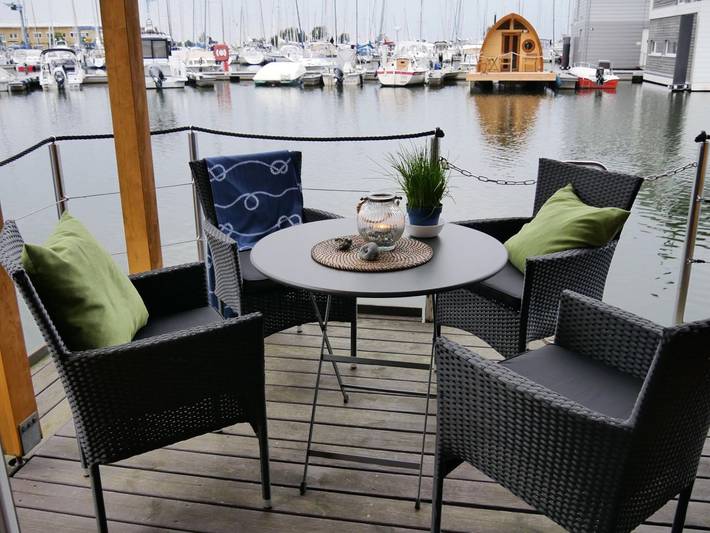 Ferienhaus für 5 Personen, mit Seeblick und Balkon, kinderfreundlich in Kröslin