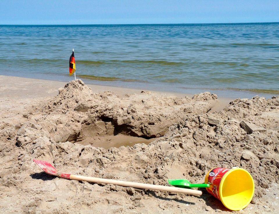 Ferienhaushälfte Insel Rügen: Komfortabler Aufenthalt nahe dem Strand in Glowe in Glowe, Rügen