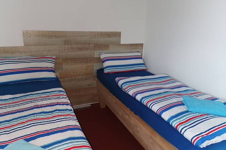 Ferienwohnung für 4 Personen, mit Terrasse in Warnow - West - 3