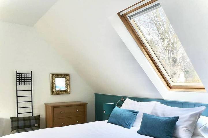 Romantic Rolltop bath & cosy woodburning-stove - Baltinna West Lodge, Newtonmore. in Newtonmore, Highlands