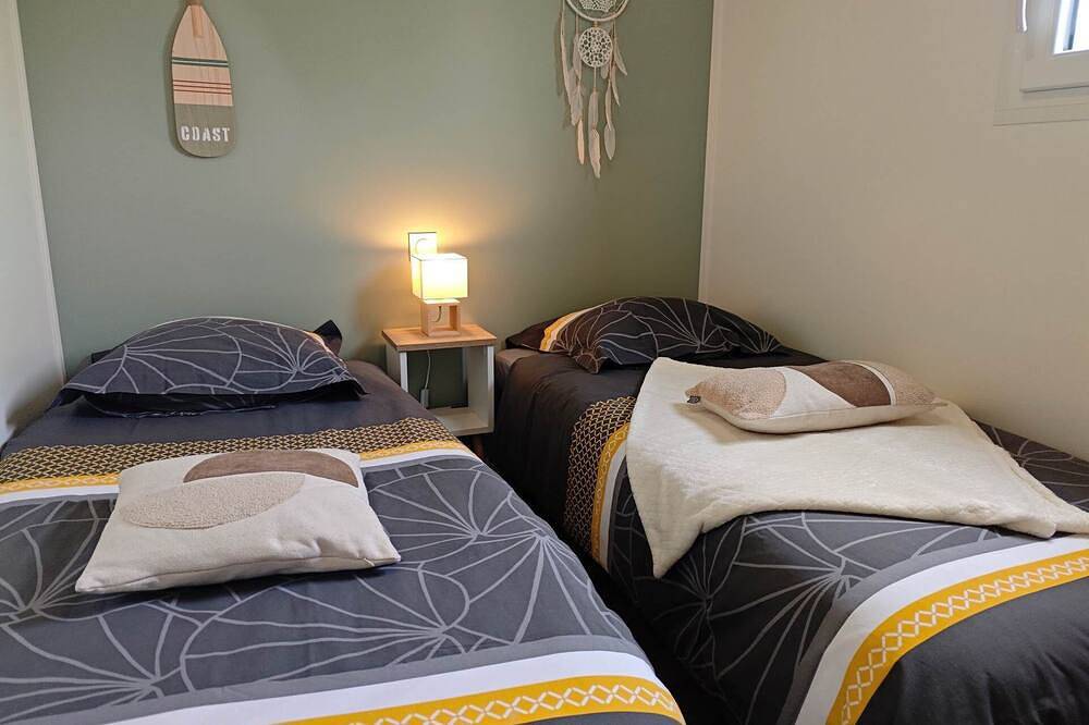 Entire apartment, Chalet \"jolie Voile\" à 300m de la Plage Gold Beach in Asnelles, Côte de Nacre