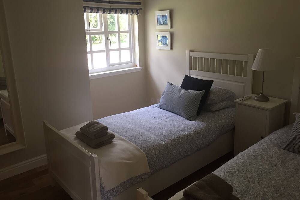 Bed and Breakfast accommodation in a converted farmhouse in South Lanarkshire