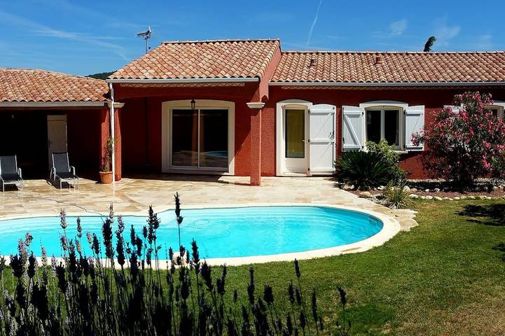 Ferienhaus für 6 Personen, mit Garten und Terrasse