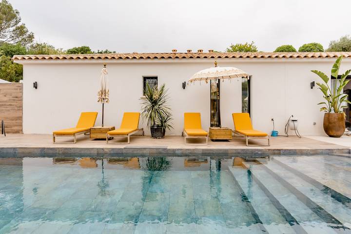 Chambre d’hôte pour 2 personnes, avec jardin dans les Bouches-du-Rhône - 3