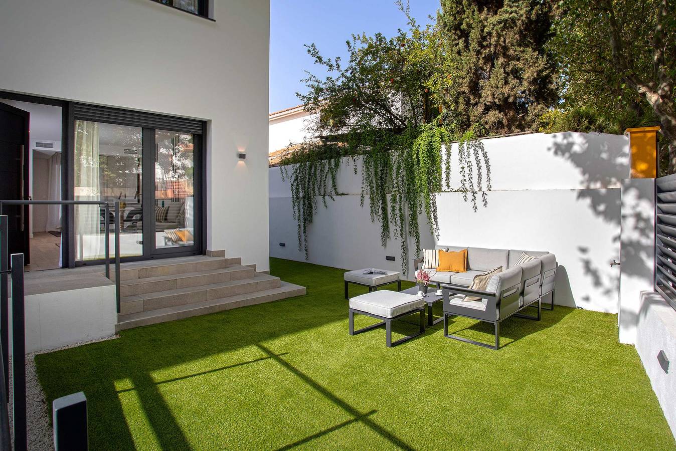 Geheel appartement, Stunning studio with terrace, pool and parking. Arruzafa Ii in Córdoba (City), Cordoba