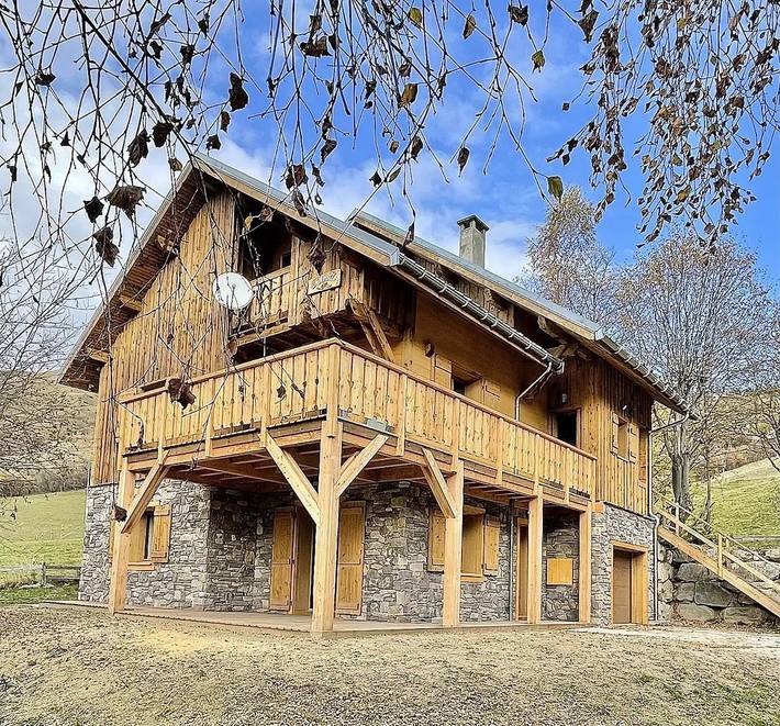 Chalet für 12 Personen, mit Ausblick - 1