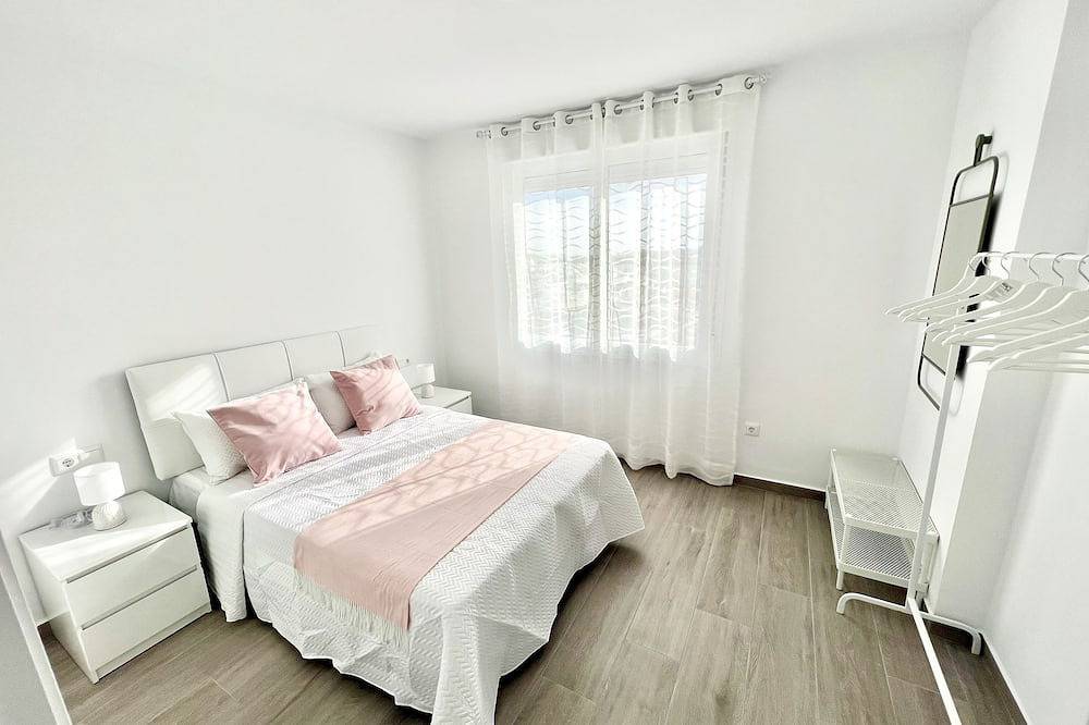 Entire apartment, Apartment In The Center Of Velez Malaga in Vélez-Málaga, Costa del Sol