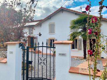 Gîte pour 3 personnes, avec piscine et jardin à Samadet