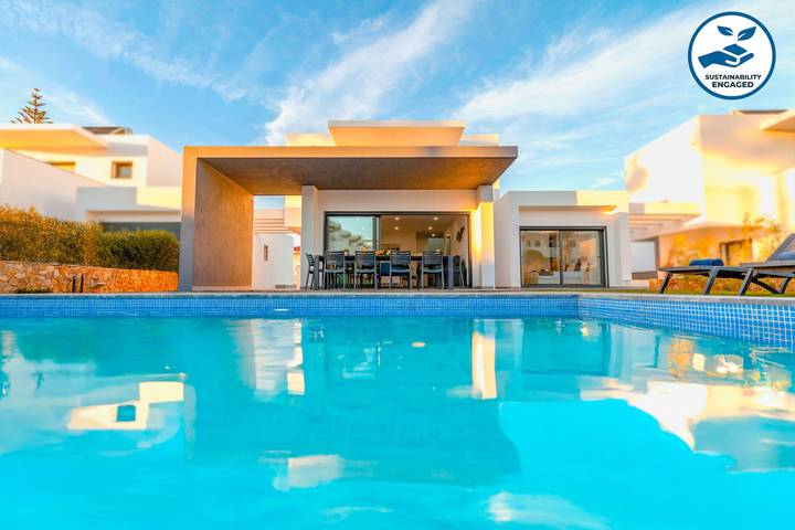 Villa für 8 Personen, mit Garten und Terrasse - 1