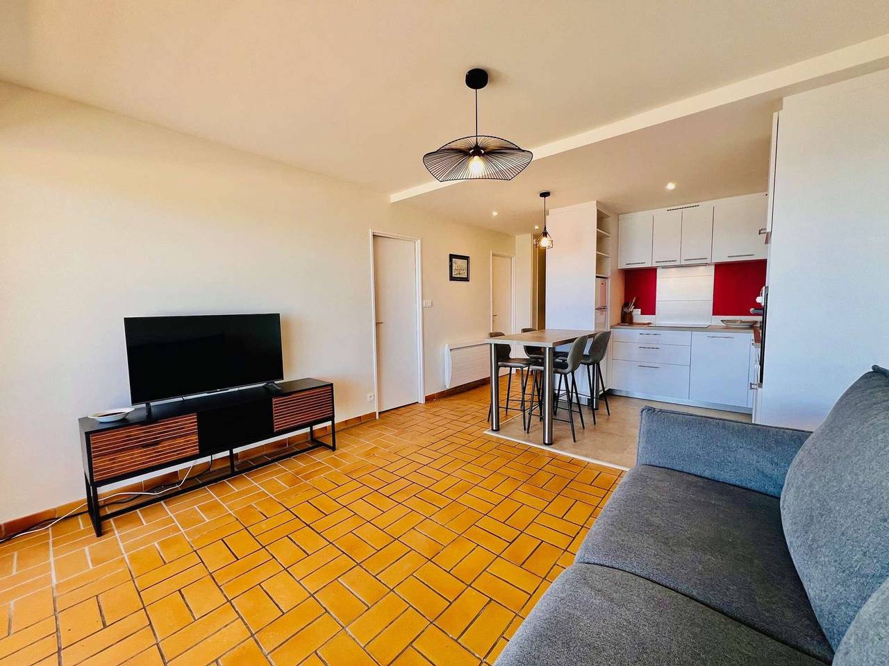 Ganze Wohnung, Quiberon - Gemütliche 2-Zimmer-Wohnung 20m vom Strand entfernt mit Parkplatz in Quiberon, Côte des Mégalithes