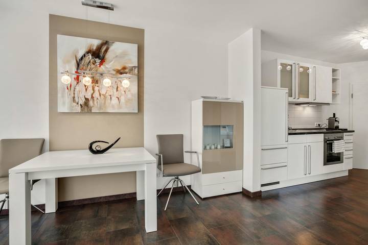 Ganze Wohnung, Balkon & Parkplatz | Ferienwohnung Bouquet in Bad Bellingen, Südschwarzwald