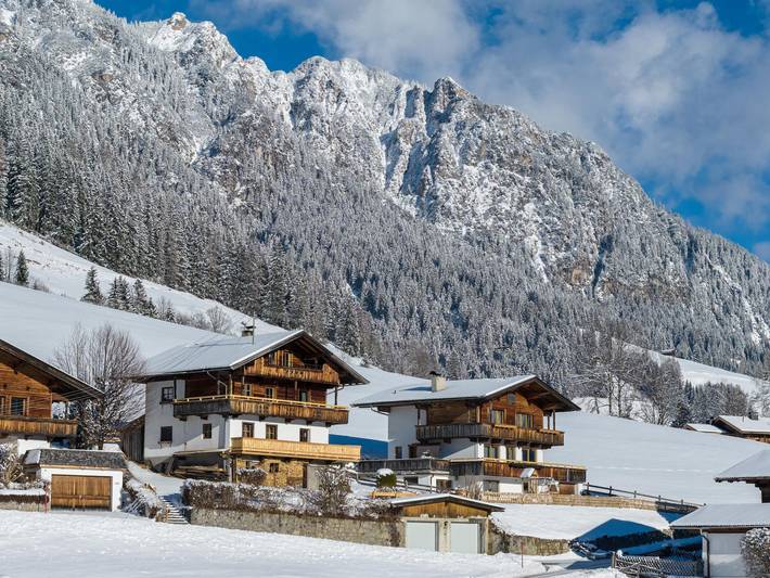 Ferienhaus für 12 Personen, mit Balkon und Terrasse sowie Garten und Sauna in Alpbach
