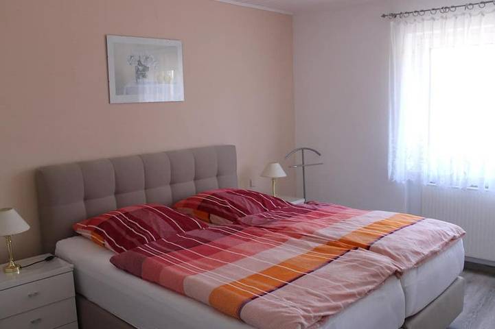 Ferienwohnung für 4 Personen, mit Garten in Höhr-Grenzhausen - 2