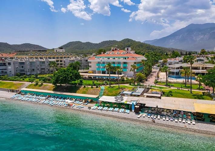 Hotel für 3 Personen, mit Pool und Garten sowie Sauna und Ausblick - 1