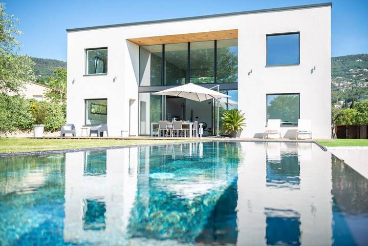 Chalet para 8 personas, con piscina y jardín - 1