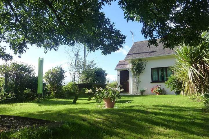 Casa rural para 4 personas, con terraza y jardín - 1