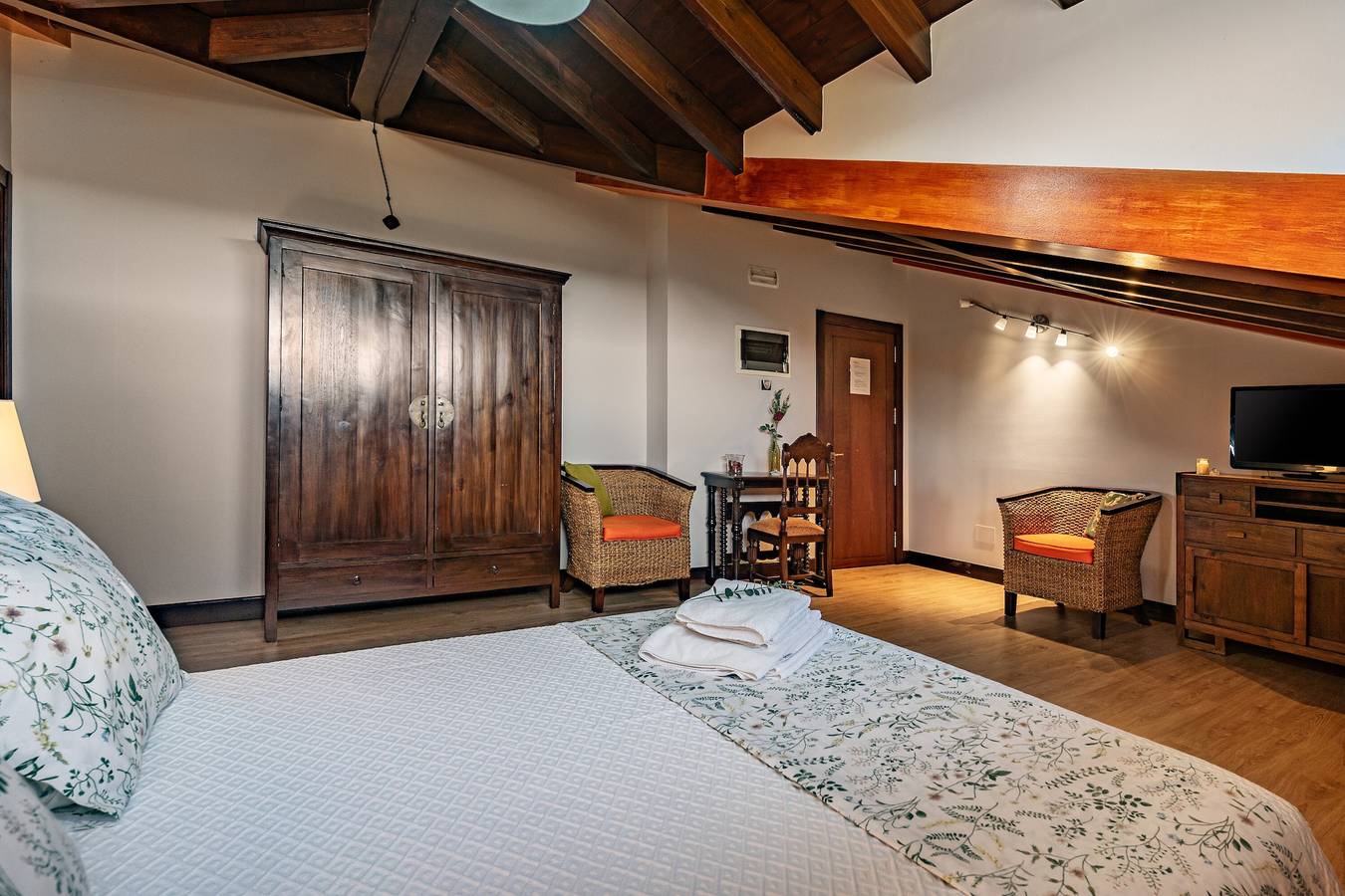 Habitación Familiar 9 Casona Los Gamonales in Carreño, Costa Verde