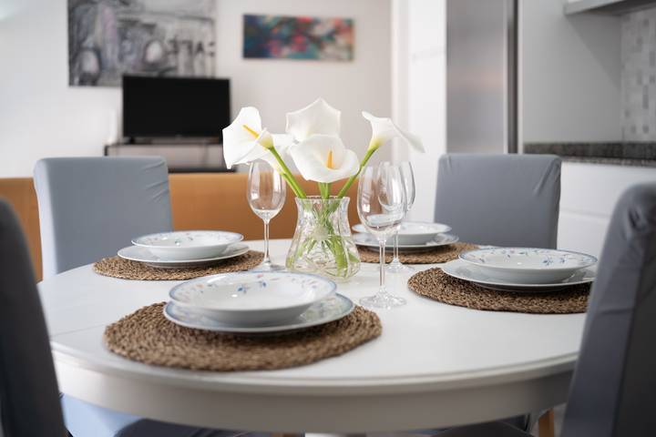 Apartamento entero, Piso vacacional en el centro de Llanes y junto a la playa in Puertu Chicu (Llanes), Llanes