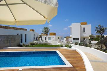 Holiday Home for 2 People in Paphos, South Cyprus, Photo 3