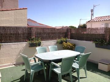 Gîte pour 6 personnes, avec terrasse, animaux acceptés à Saint-Laurent-de-la-Salanque