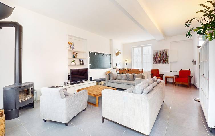 Location de vacances pour 10 personnes, avec terrasse ainsi que jardin et vue à Saint-Viâtre - 4