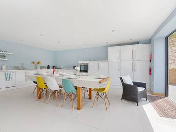 Cottage for 8 People in Bigbury on Sea, Devon, Photo 4