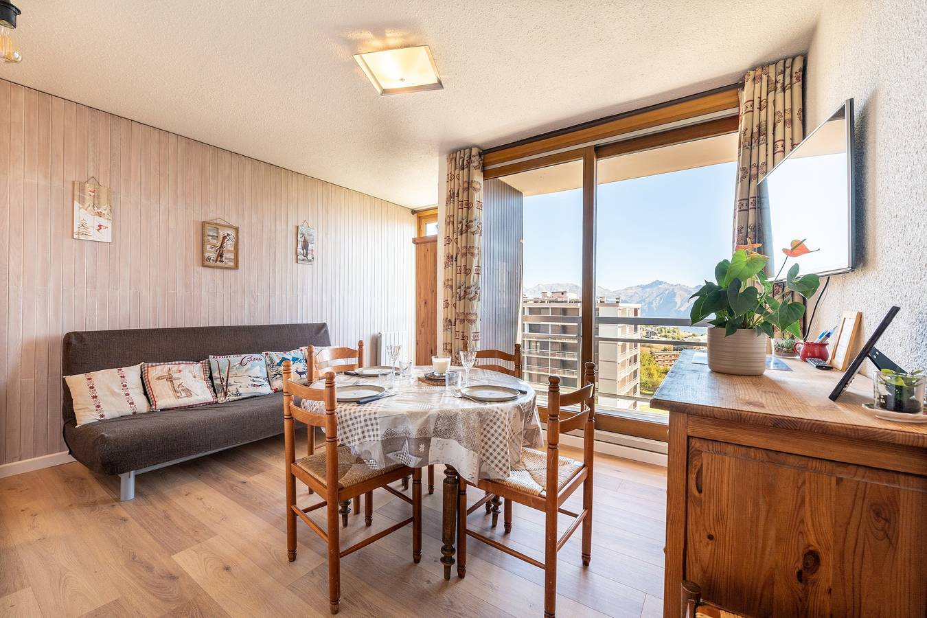 Ganze Wohnung, Ferienwohnung für 5 Personen mit Balkon in La Toussuire, Fontcouverte-la-Toussuire