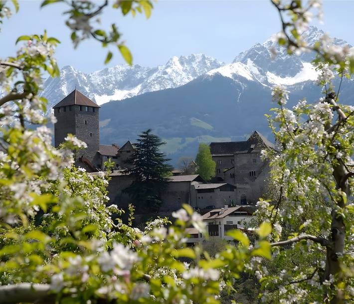 Ferienwohnung für 3 Personen, mit Balkon im Dorf Tirol - 2