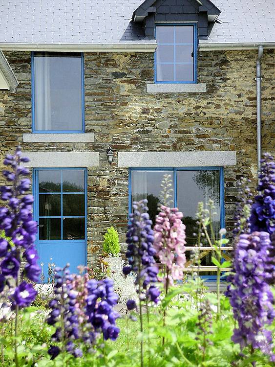 Gîte pour 7 personnes, avec terrasse et jardin