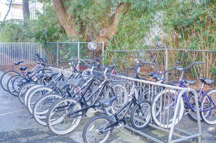 Vacation rental for 6 people, with yard and balcony in Hilton Head Island