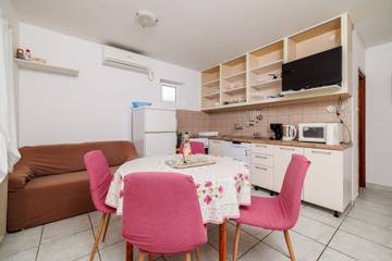 Ferienwohnung für 4 Personen in Lopar, Rab, Bild 3