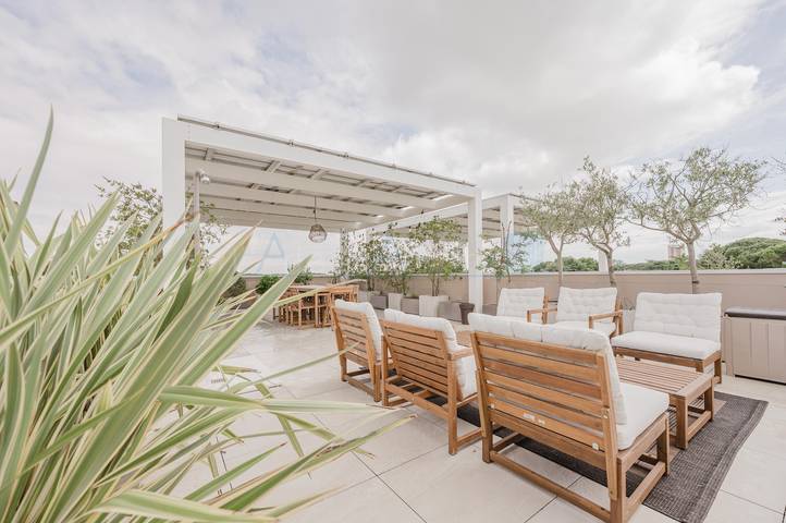 Ferienwohnung für 5 Personen, mit Balkon und Terrasse sowie Pool und Ausblick in Jesolo - 4