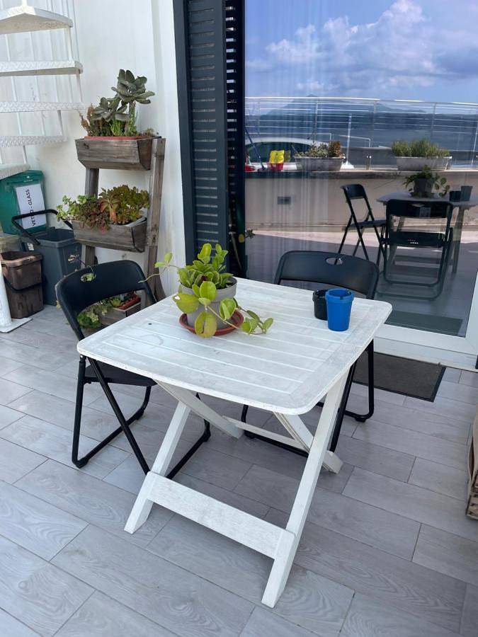 Appartamento intero, Two-Bedroom Apartment in Monte di Procida, Napoli e dintorni